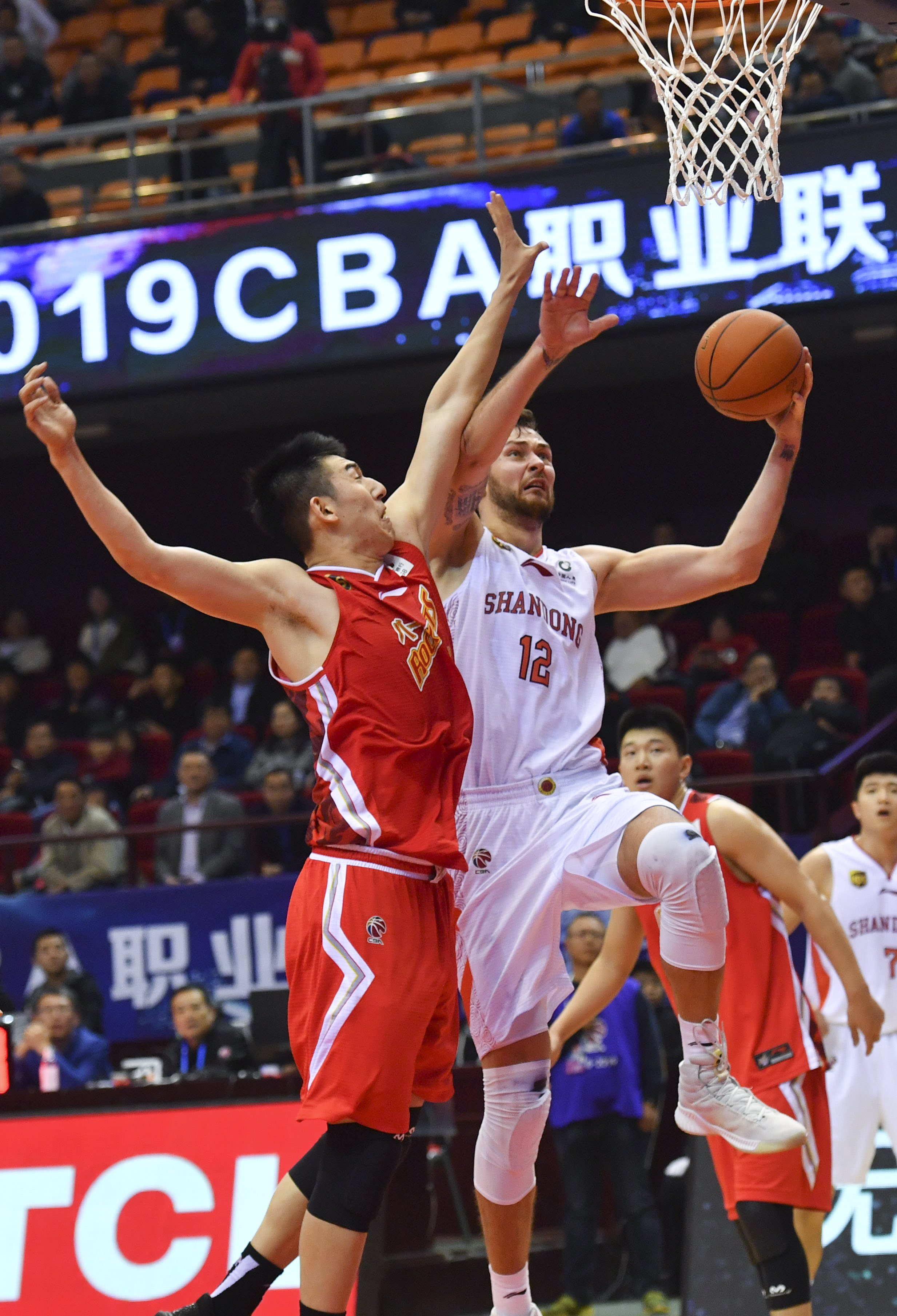 赫内斯：我希望穆勒未来回拜仁担任高管，他既聪明又受欢迎（赫内斯寄望穆勒未来回归拜仁任高管：兼具智慧与人气）