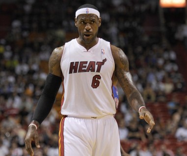 彭啸：说不遗憾是假的，更希望并肩作战过的兄弟们能越来越好（彭啸：不可能不遗憾，更希望并肩作战的兄弟越来越好）