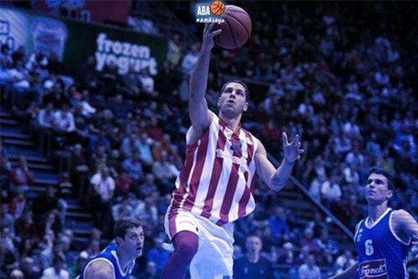 阿斯：贝蒂斯将效仿安东尼模式，打算明年夏窗买断阿姆拉巴特（阿斯报：贝蒂斯拟按安东尼模式运作，明夏买断阿姆拉巴特）