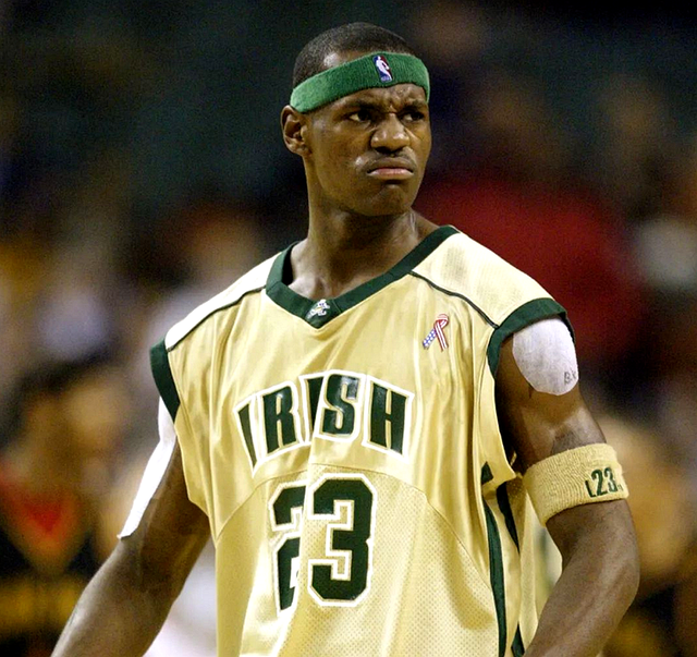 球探报告：阿森纳和切尔西的深入目标，里尔中场布阿迪（球探观察：里尔中场布阿迪，阿森纳与切尔西的重点引援目标）