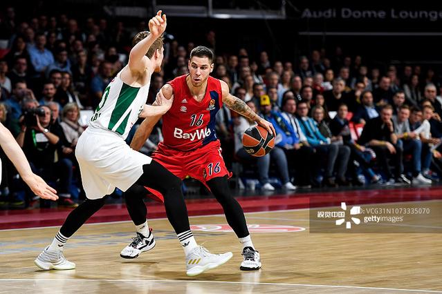 日本女排世锦赛不敌欧洲队，无缘冠军（日本女排世锦赛负于欧洲对手，与冠军擦肩而过）